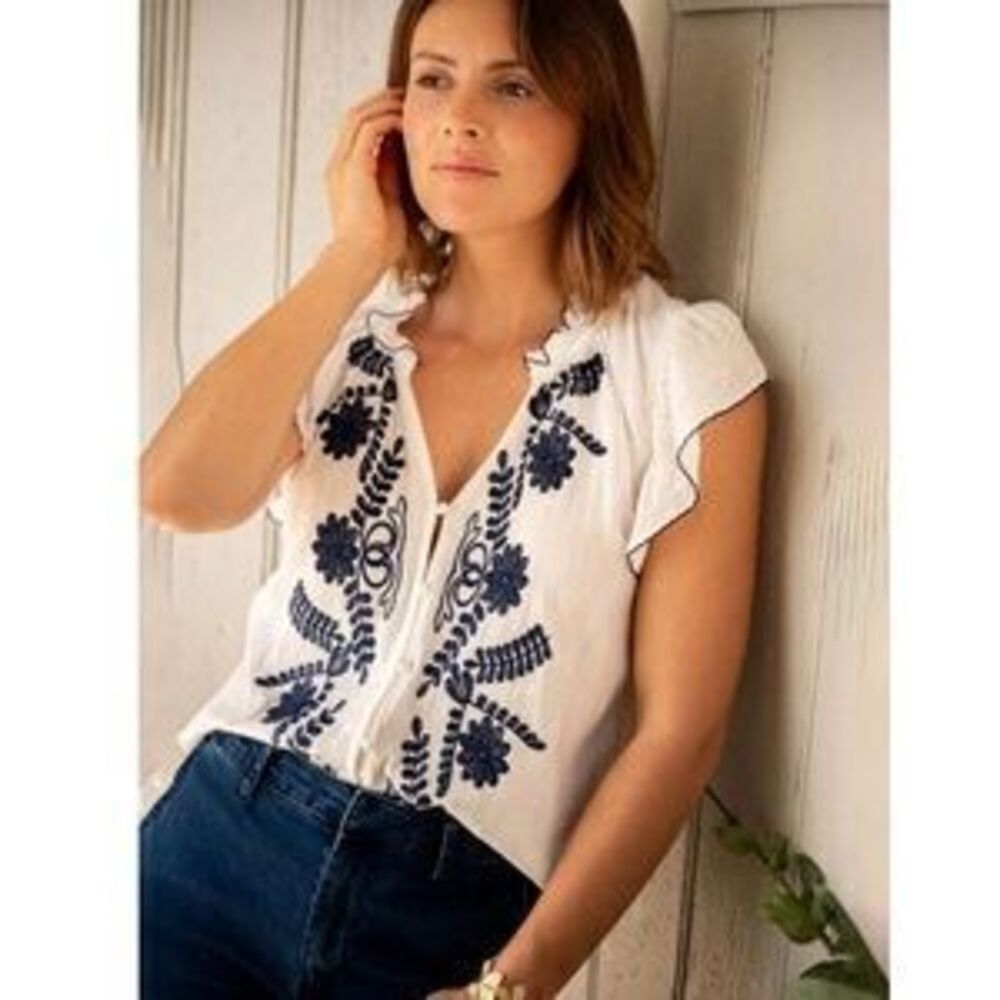 Cotton White Button Down Shirt Blue Floral Embroidery Ruffle Cap Sleeves V-Neck - Picture 2 of 3